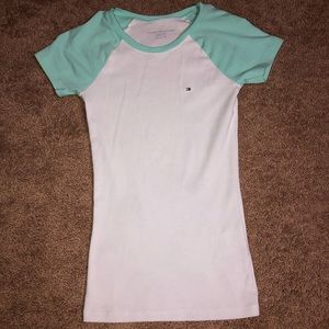 Extra small Tommy Hilfiger t-shirt